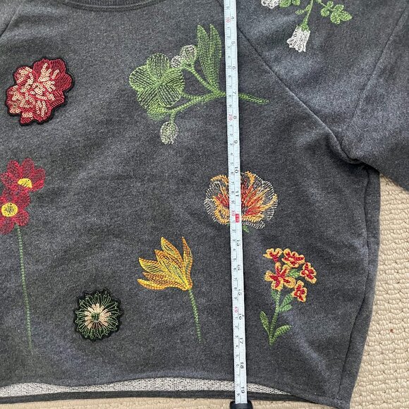 Zara W&B Collection Grey Flower-Embroidered Sweatshirt - Small - Picture 8 of 10